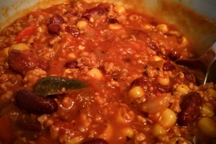 Herzhaftes Chili con Carne mit Schokolade